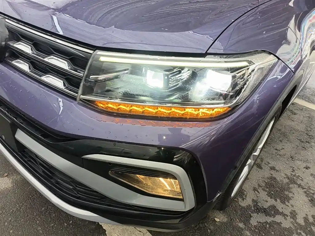 Volkswagen T-Cross 2020 — фото 24