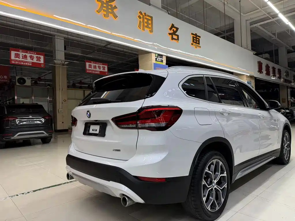 BMW X1 2022