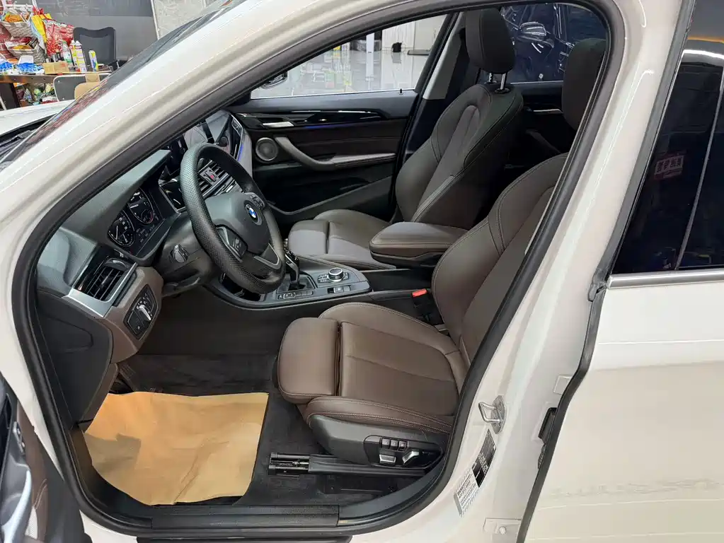 BMW X1 2022 — фото 13