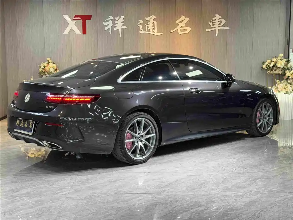 Mercedes-Benz E-Class 2023 — фото 10