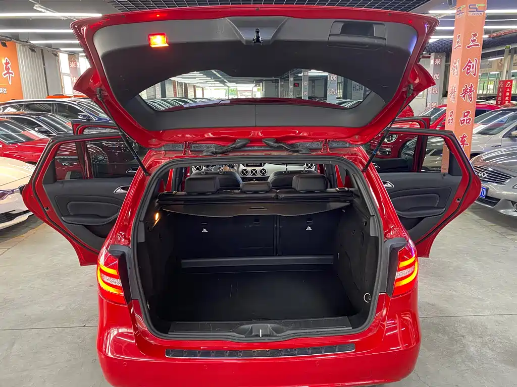 Mercedes-Benz B-Class 2013 — фото 13