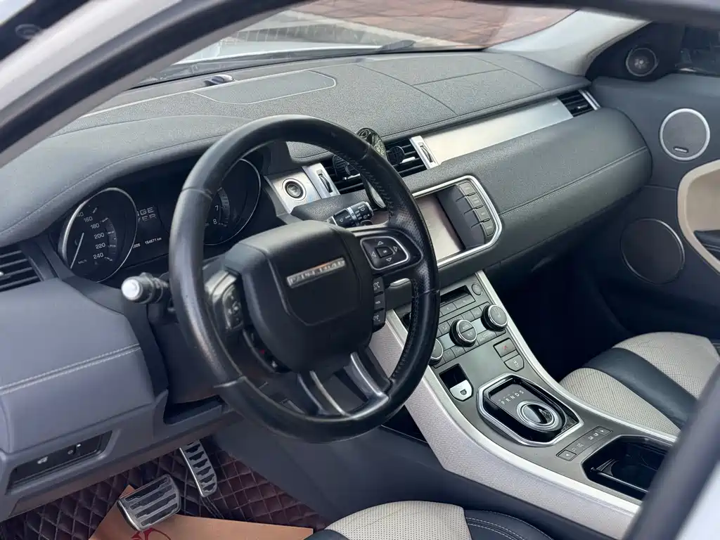 Land Rover Evoque 2013 — фото 13