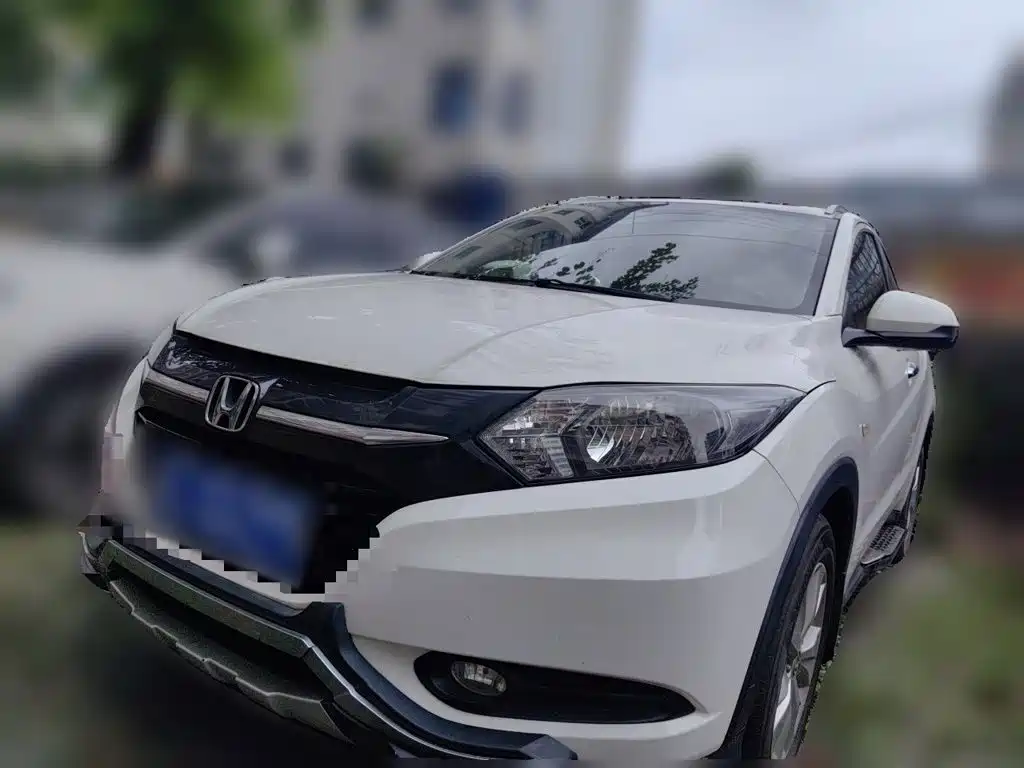 Honda Vezel 2016