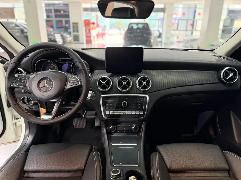 Mercedes-Benz GLA 2019 — фото 10
