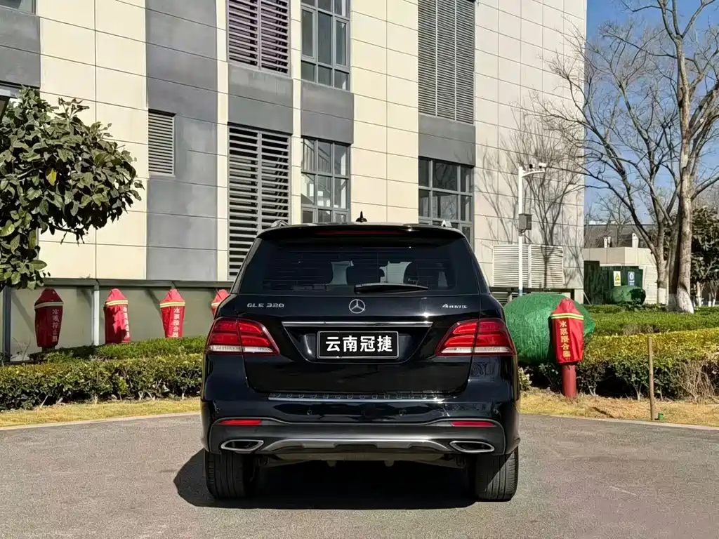 Mercedes-Benz GLE 2017