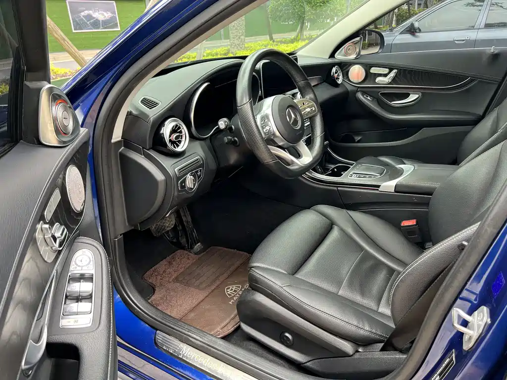 Mercedes-Benz C-Class 2020 — фото 4