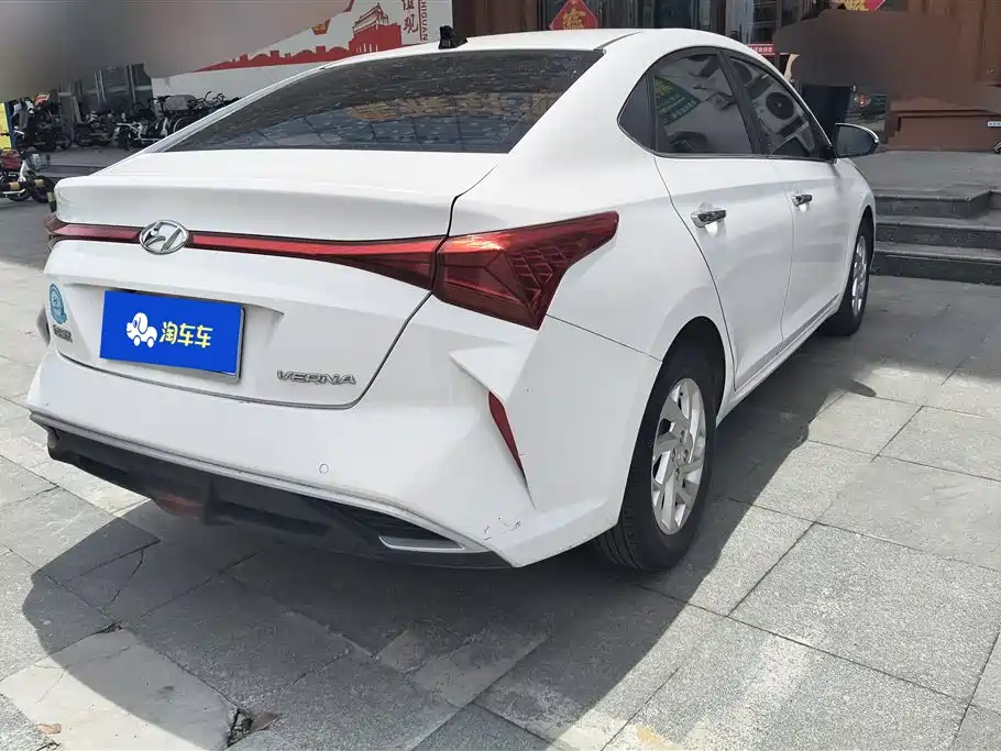 Hyundai Verna 2021 — фото 3