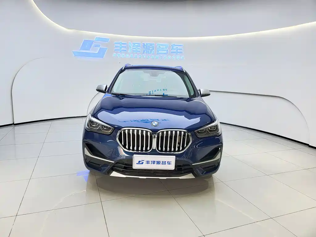 BMW X1 2021 — фото 4