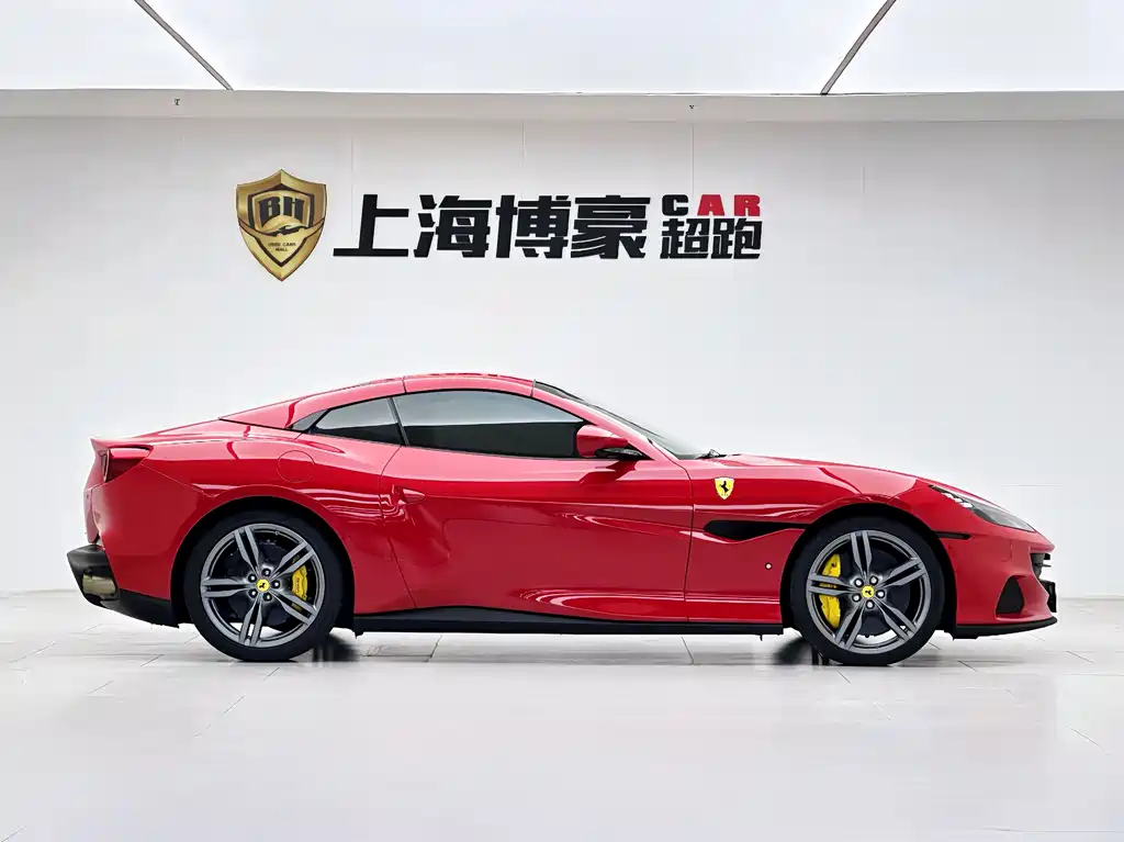 Ferrari Portofino 2023 — фото 15