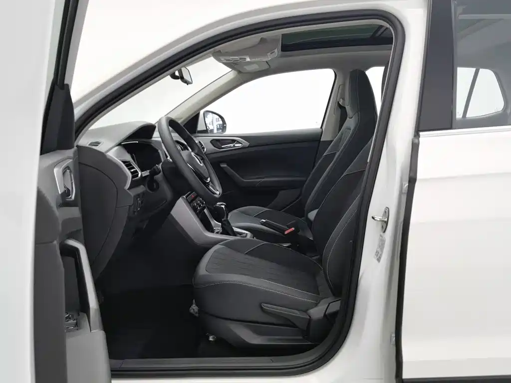 Volkswagen T-Cross 2022 — фото 10