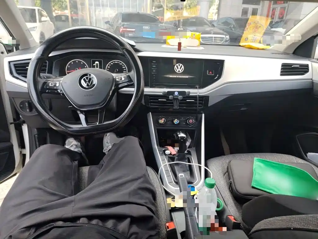 Volkswagen Polo 2021