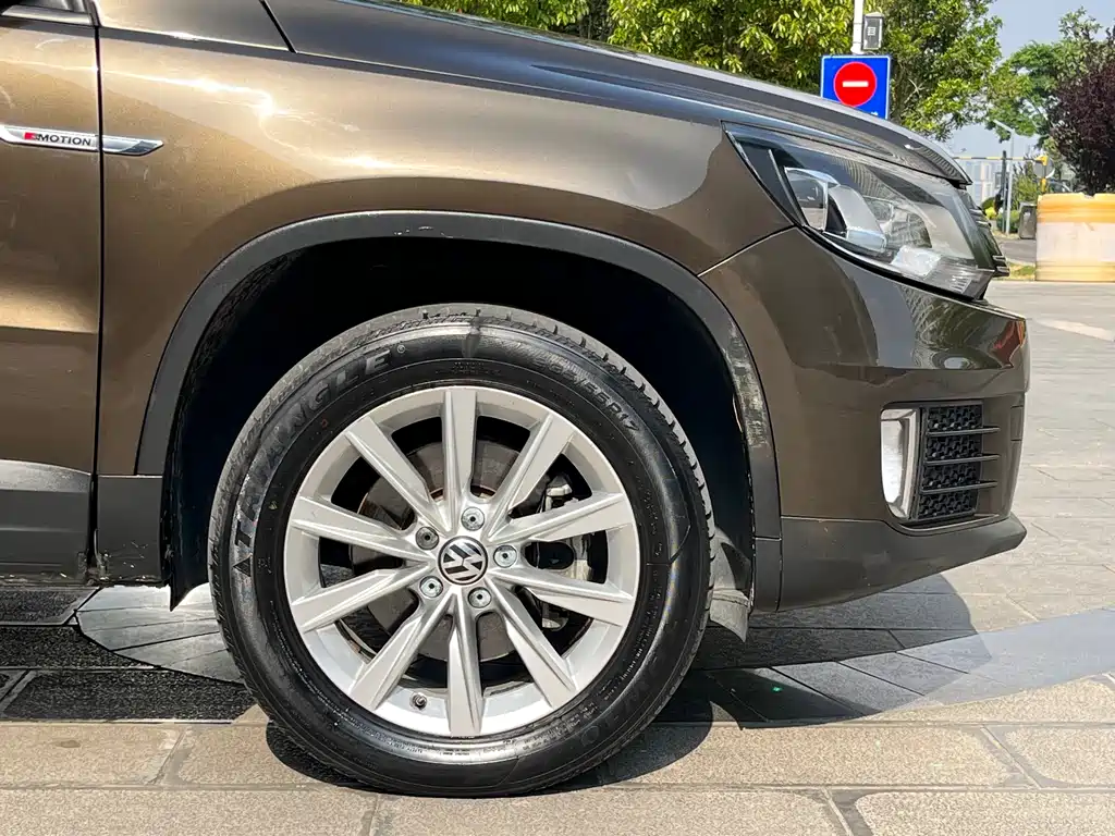 Volkswagen Tiguan 2016 — фото 24