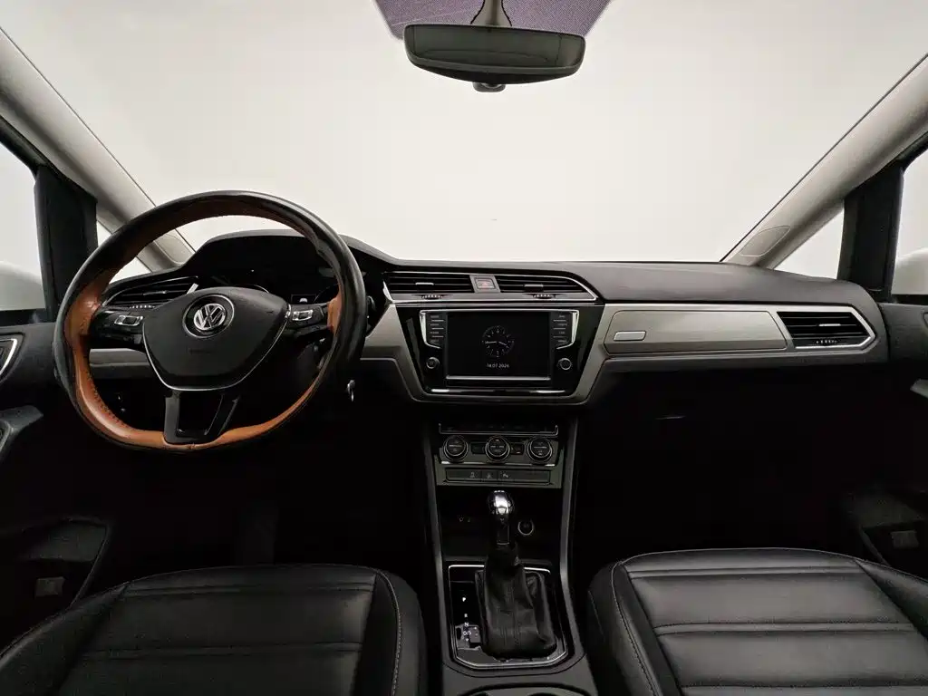 Volkswagen Touran 2019