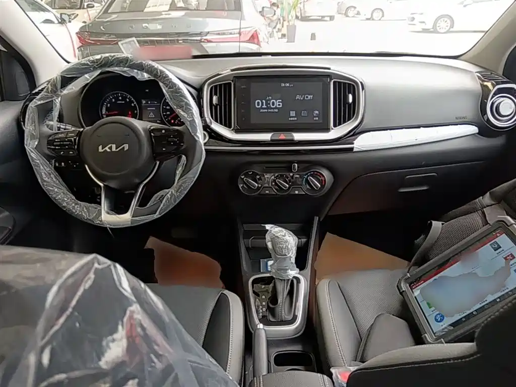 Kia KX1 2026 — фото 10