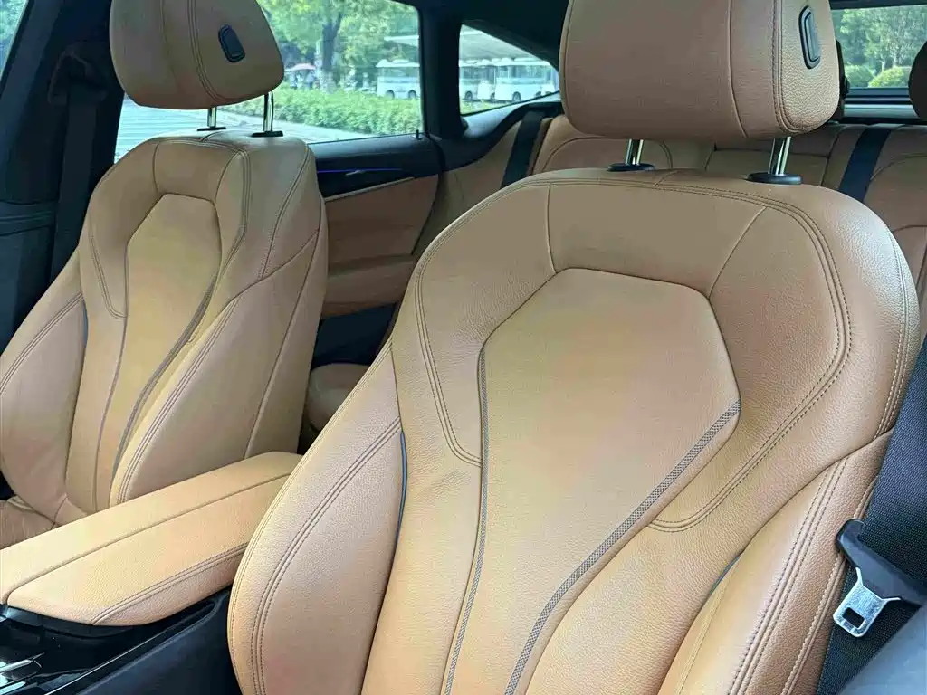 BMW 6 Series GT 2020 — фото 20