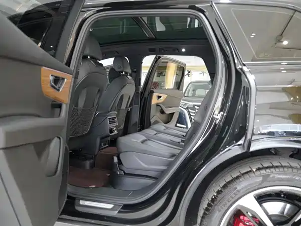 Audi Q7 2022