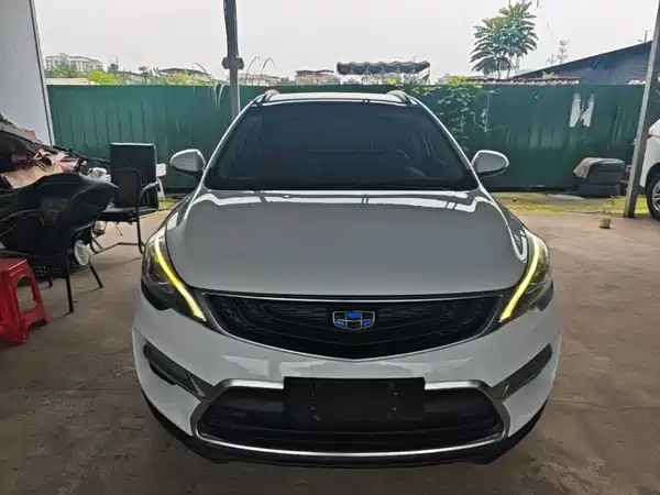 Geely Emgrand GS 2017