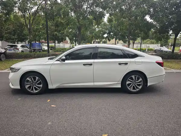 Honda Inspire 2019