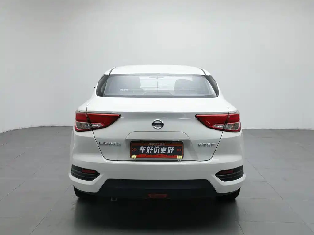 Nissan Bluebird 2018