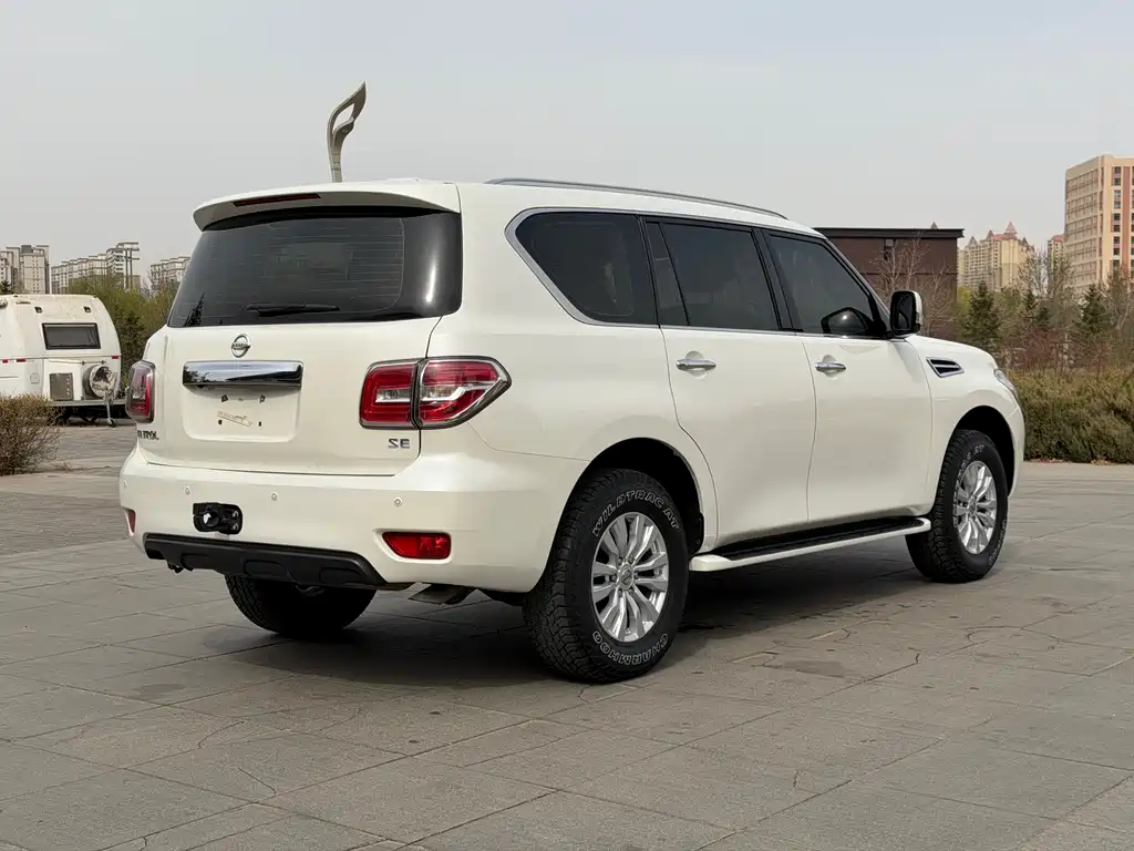 Nissan Patrol 2019 — фото 9