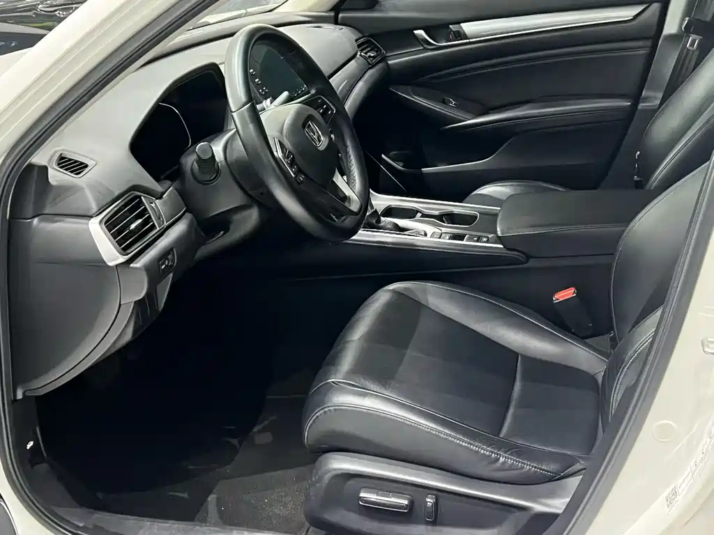 Honda Accord 2019 — фото 4