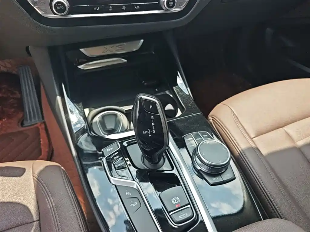 BMW X3 2018 — фото 10