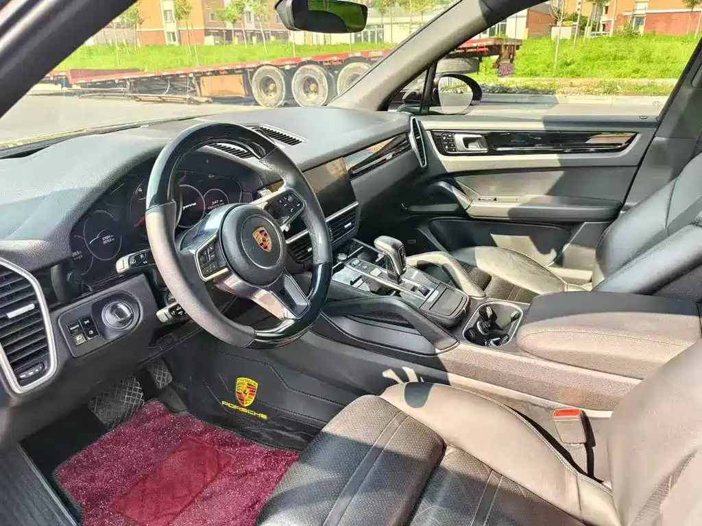 Porsche Cayenne 2019