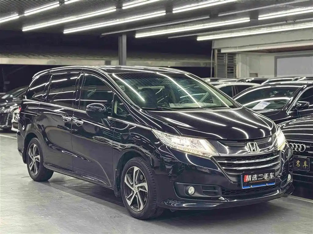 Honda Odyssey 2017 — фото 4