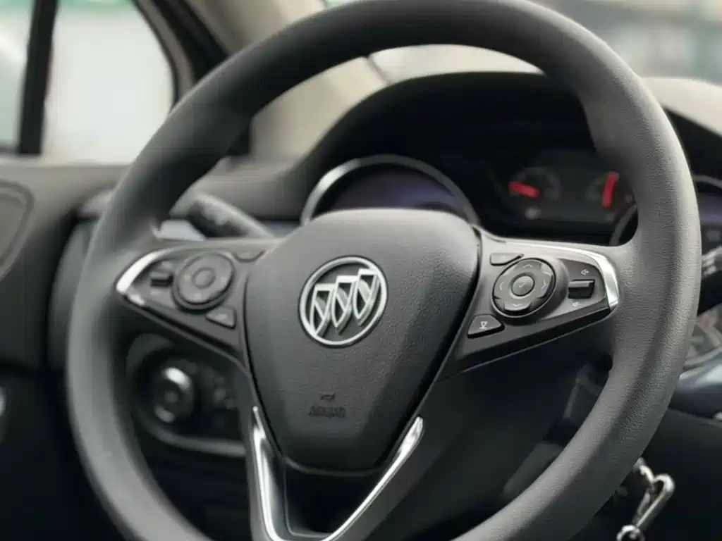 Buick Verano 2016 — фото 12