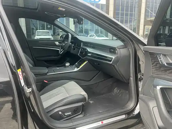 Audi A6L 2024