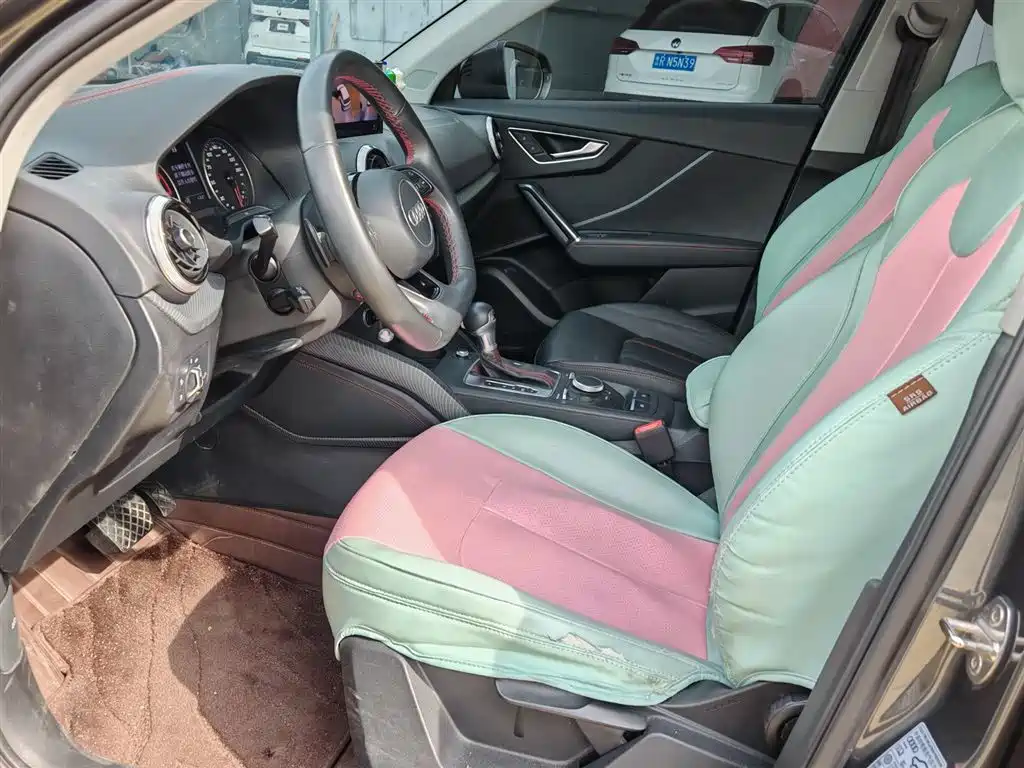 Audi Q2L 2022