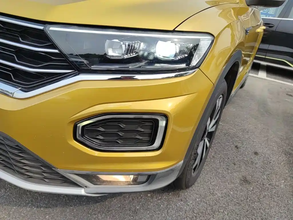 Volkswagen T-Roc 2018 — фото 24