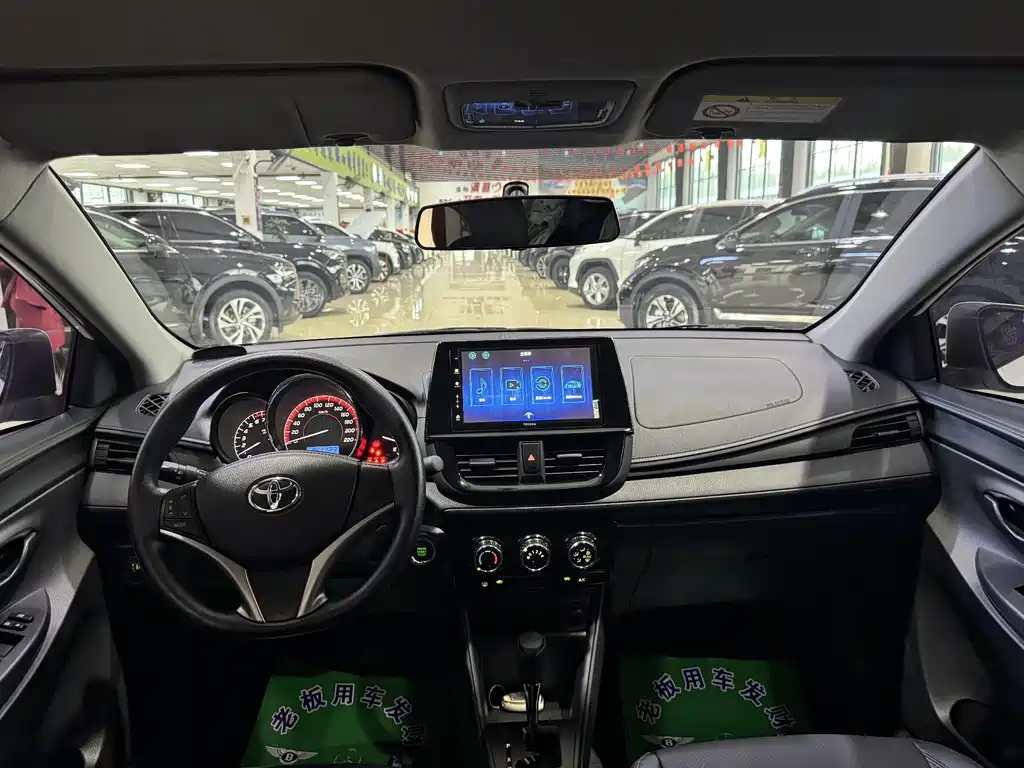 Toyota Vios 2023 — фото 11