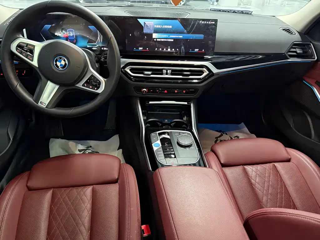BMW i3 2023 — фото 14