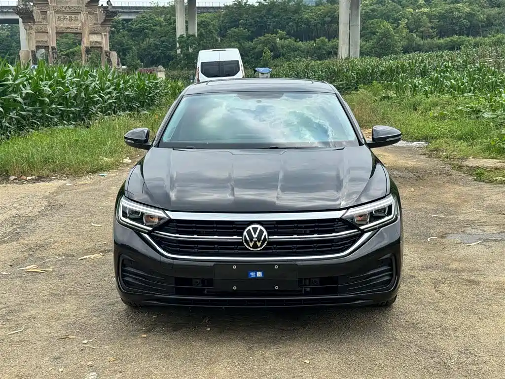 Volkswagen Sagitar 2026