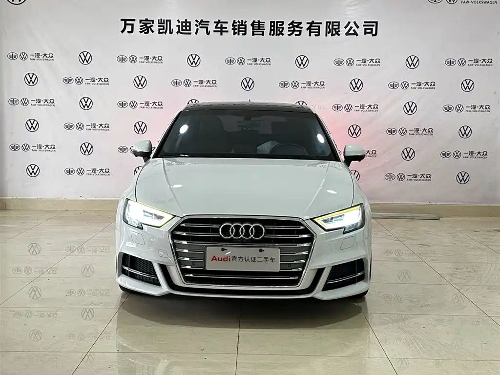 Audi A3 2020 — фото 2
