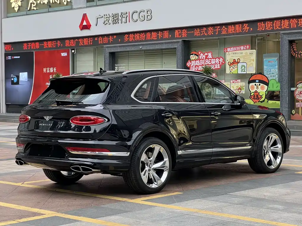 Bentley Bentayga 2021
