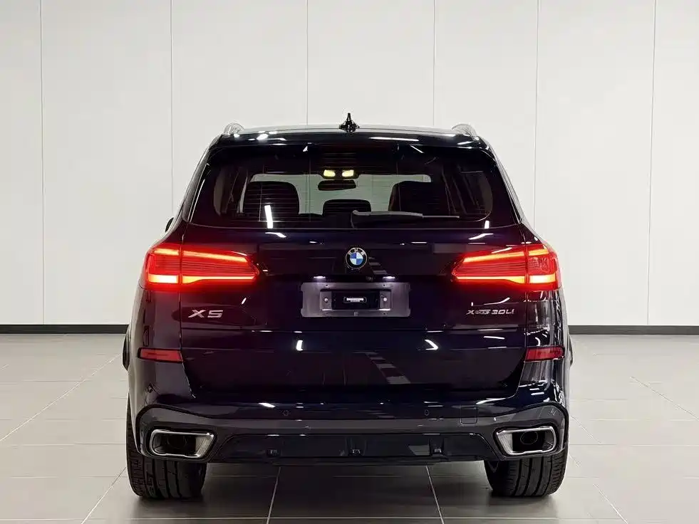 BMW X5 2023 — фото 8
