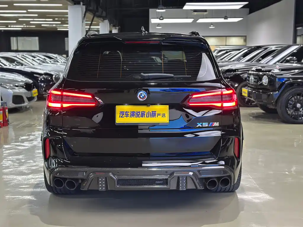 BMW X5 M 2022 — фото 4