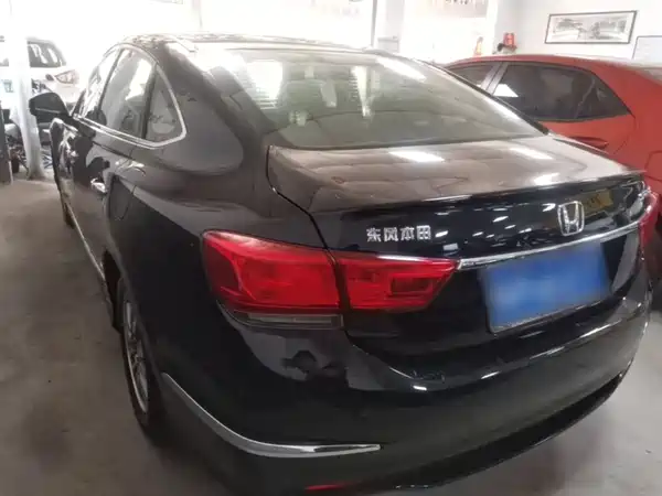 Honda Spirior 2015
