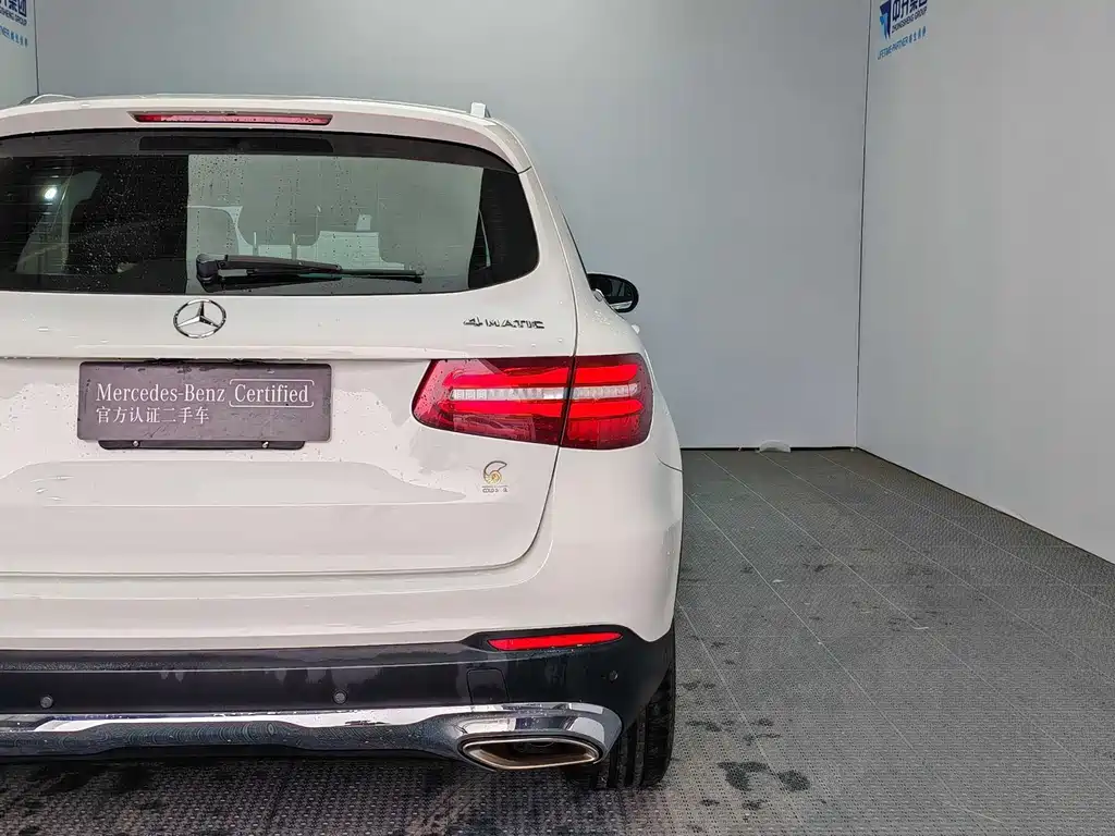 Mercedes-Benz GLC 2016 — фото 19