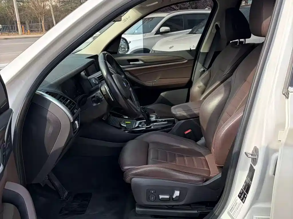 BMW X3 2021