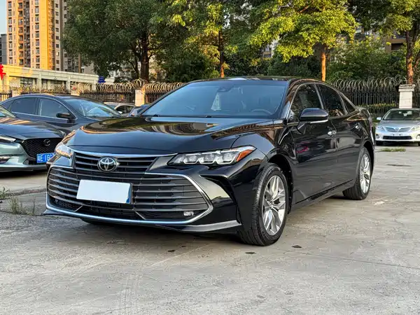 Toyota Avalon 2022