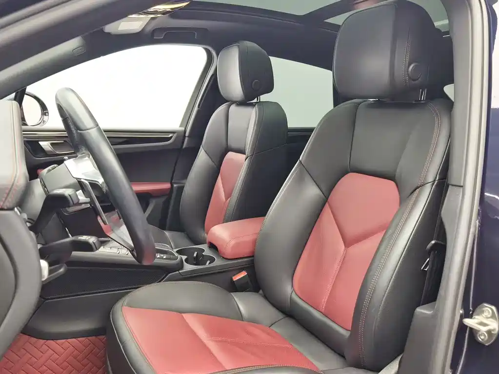 Porsche Macan 2021 — фото 10