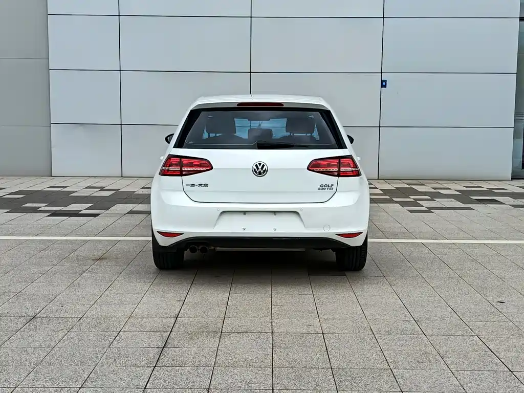 Volkswagen Golf 2016