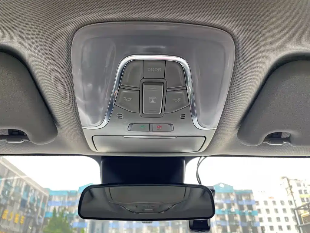 GAC Trumpchi GS3 2021 — фото 20