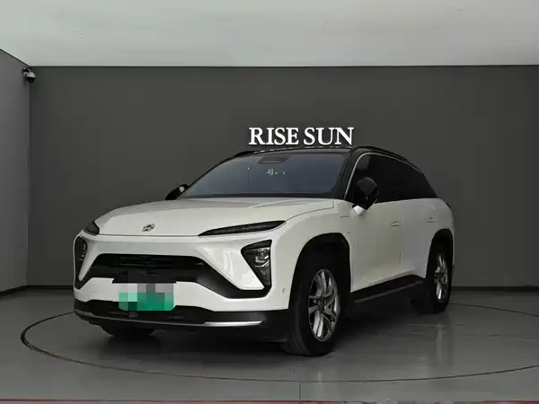 NIO ES6 2020