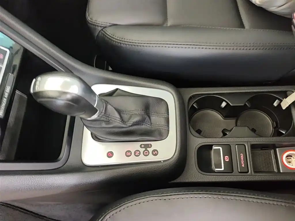 Volkswagen Sharan 2016 — фото 14