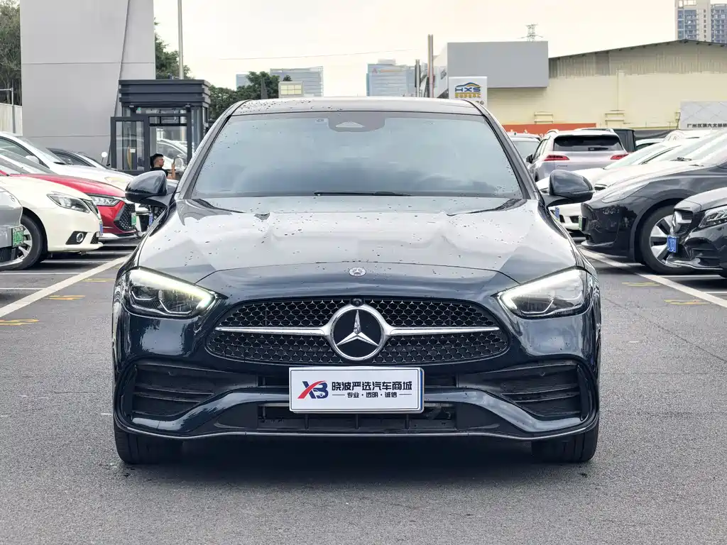 Mercedes-Benz C-Class 2025 — фото 3