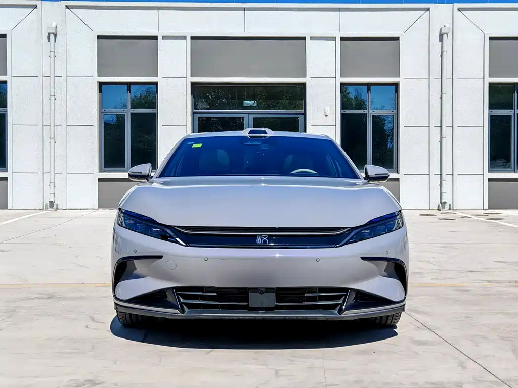 BYD Han 2025